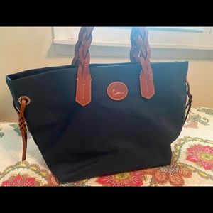 dooney & bourke bag